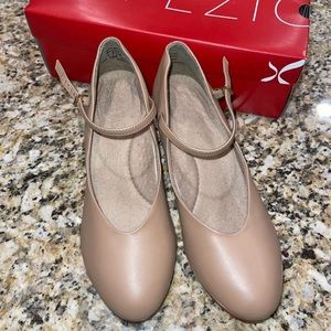 Capezio - Tap - Adult Jr Footlight 1.5” Heel Shoes